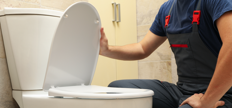 a WC tartály javítás vízszerelő csapatunknak nem akadály, de a wc öblítő szelep szerelése esetén is számíthat ránk